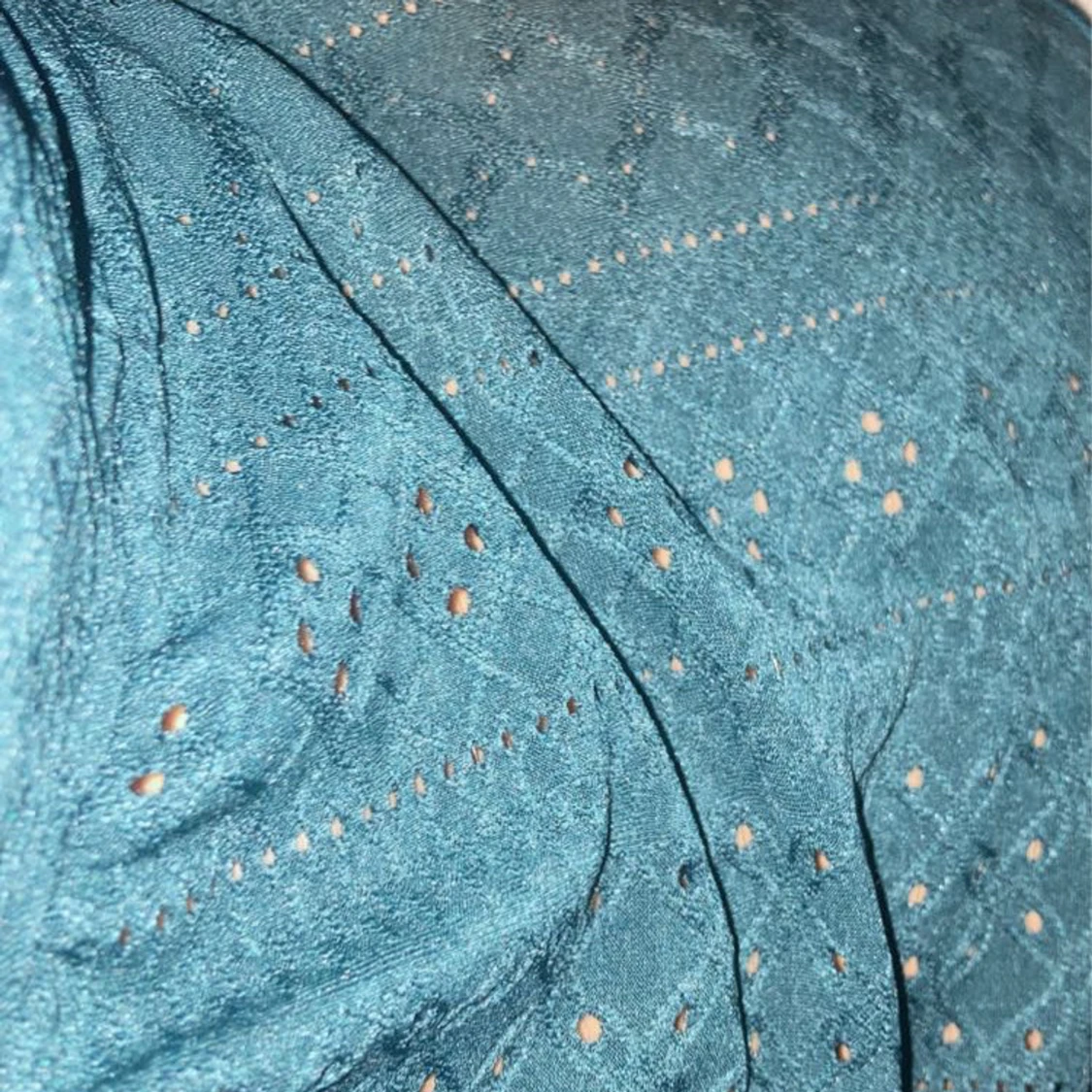 Mörkgrön topp med spetsdetaljer - 91