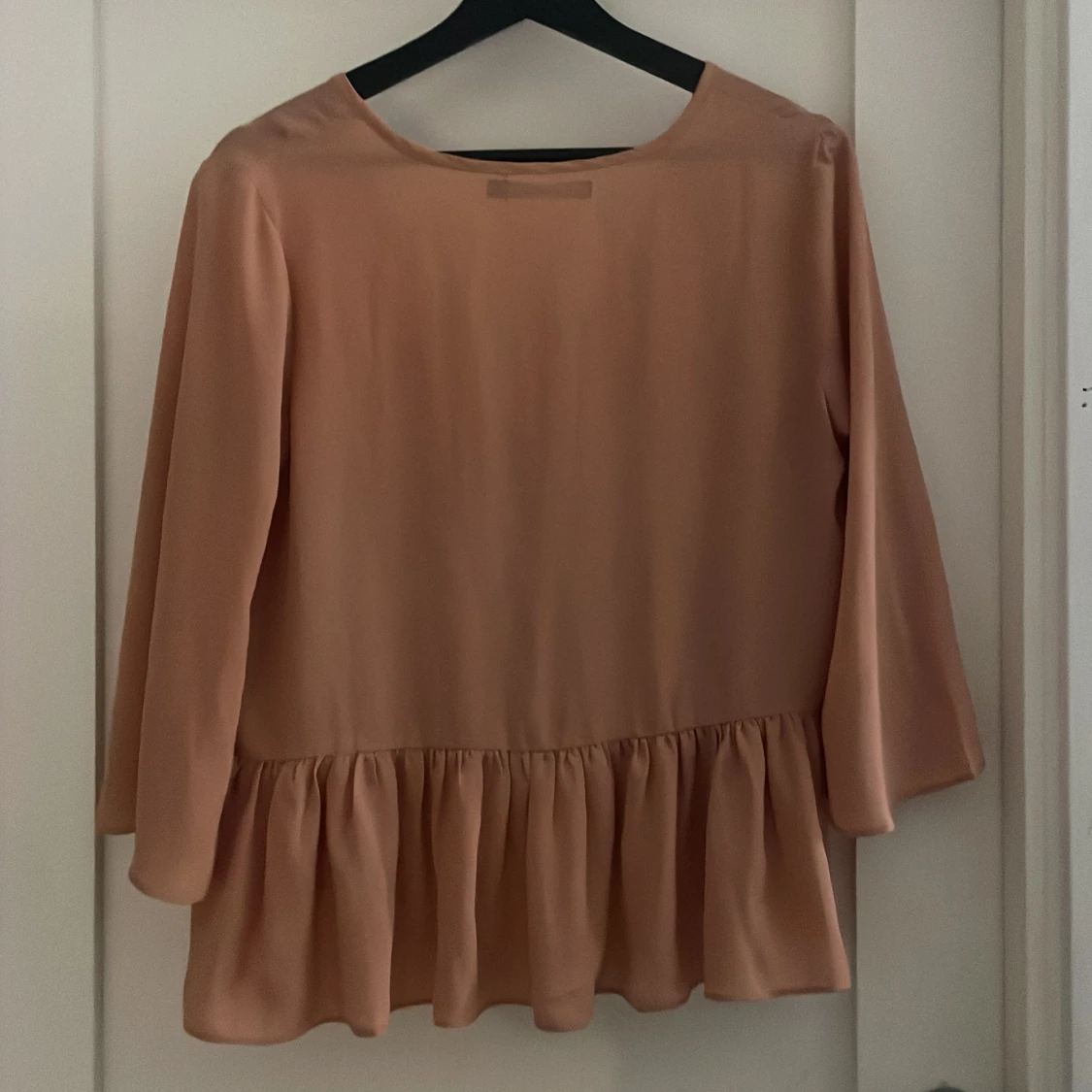 Rosa blus från BikBok - 1