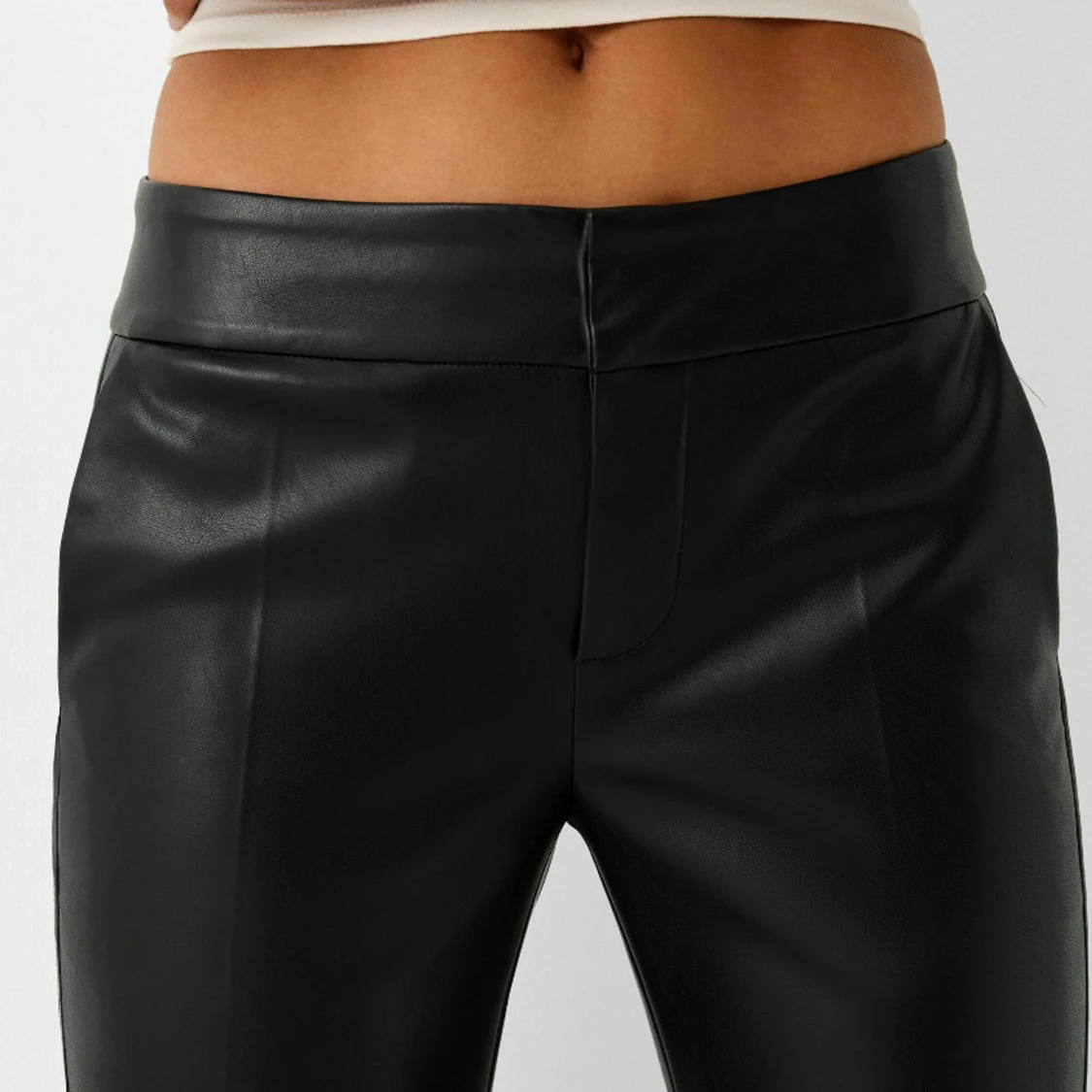 Svarta skinnbyxor - 3