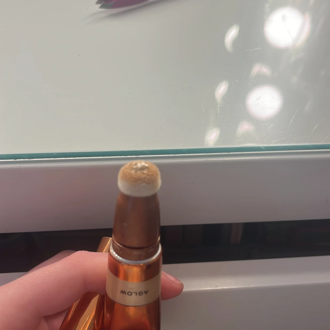 Glow Edit Cream Highlight i nyansen Aglow - 3