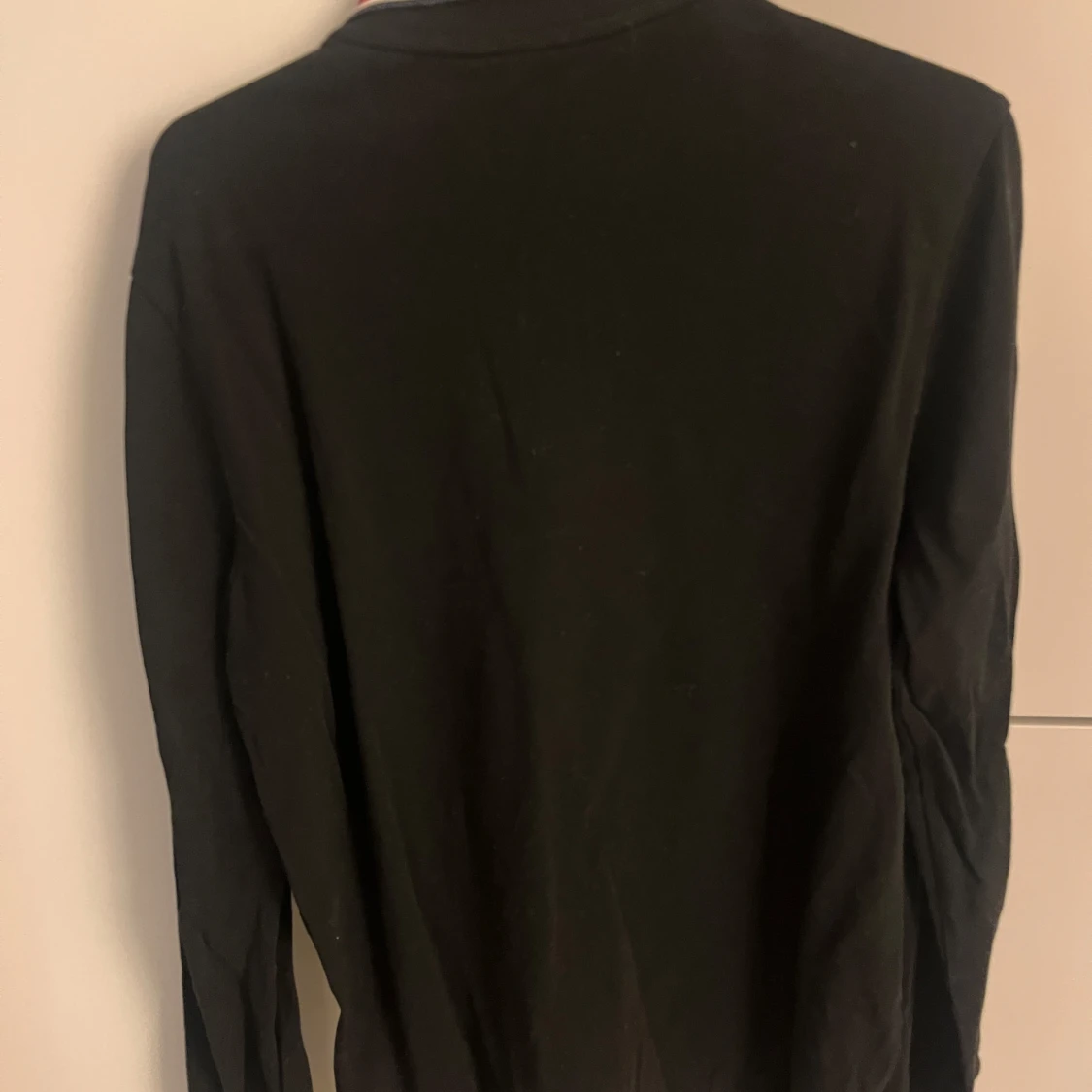 Svart långärmad pikétröja från Moncler - 1