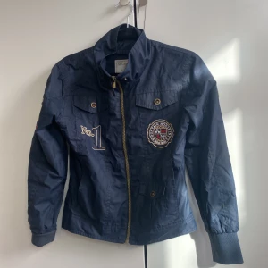 Ridjacka - Fin ridjacka sparsamt använd 