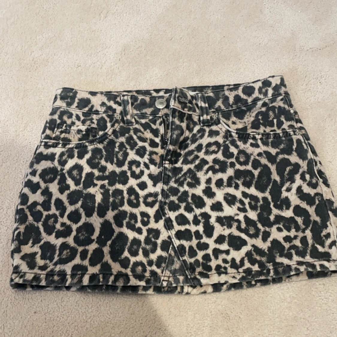 Leopard jeans kjol - 90