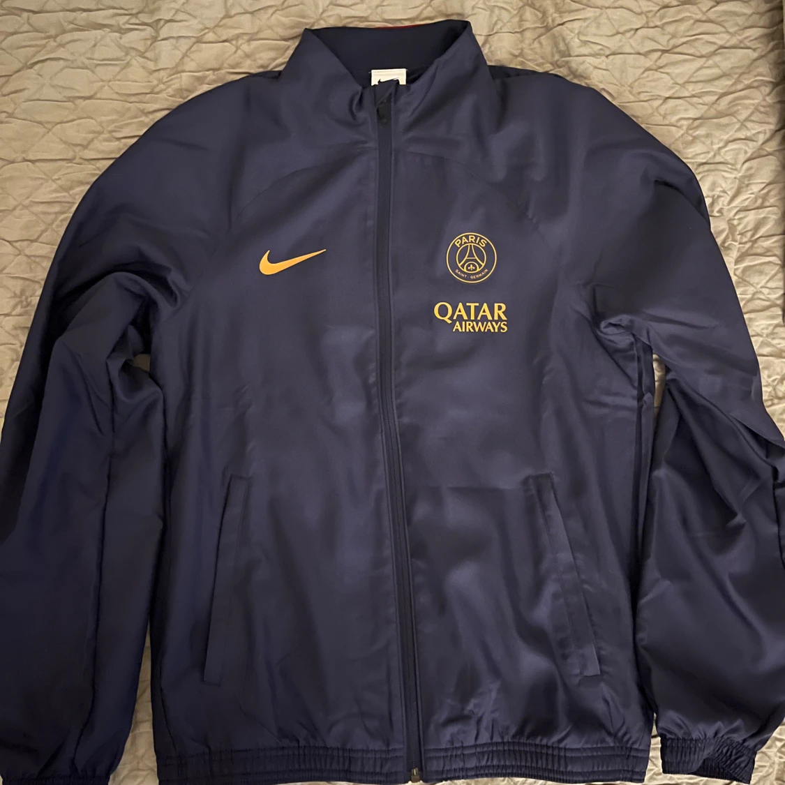 Nike Paris saint germain tracksuit