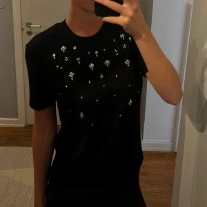 Zara Tröja - Oanvänd Zara tröja i svart 🖤