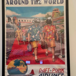 Tavla-Daft Punk Around The World - 70x30cm tavla med motiv.