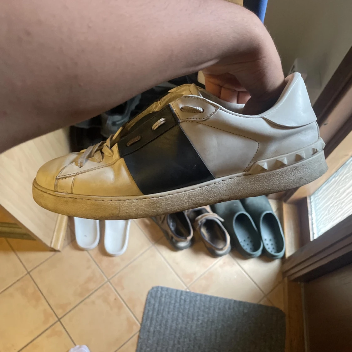 Valentinos opens  - 2