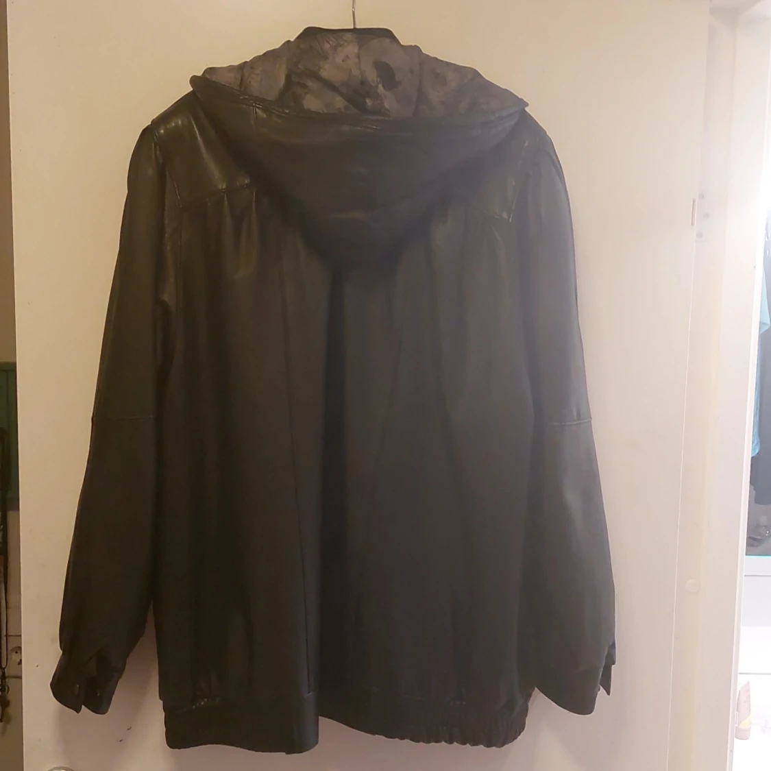 Skinnjacka Finda helt ny - 91