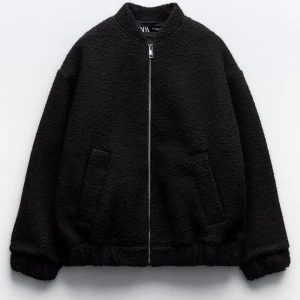 Zara bomberjacka  - Sååå snygg bomberjacka från zara i stolek xs❣️❣️❣️inga defekter😜😜