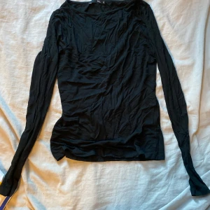 Tröja - Svart tunn basic tröja från lager 157, skönt material bra skick