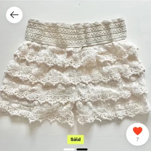 Vita spets shorts - SÖKER DESSA SHORT I STORLEK S/36!!!!!❗️❗️