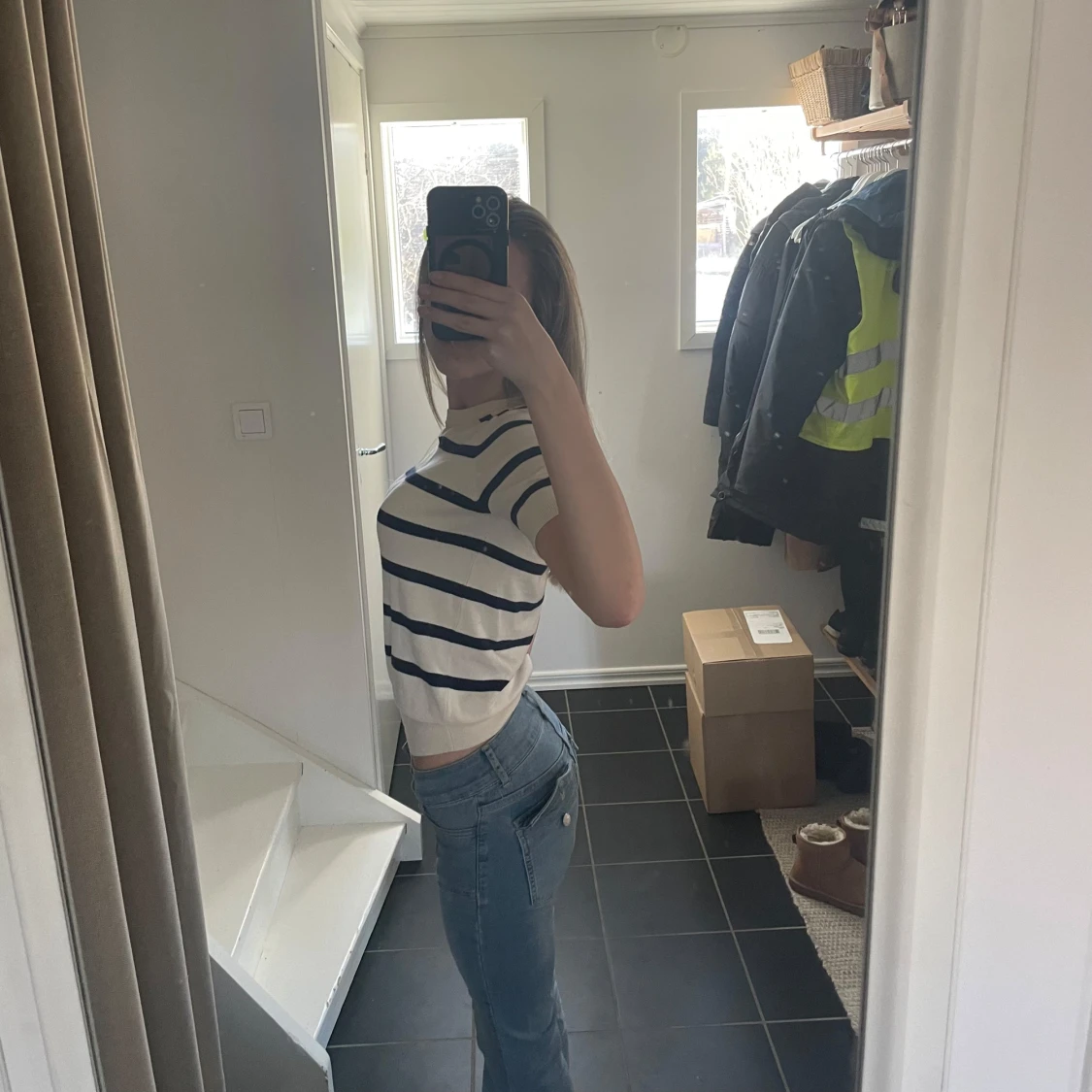 Finstickad T-shirt  - 1