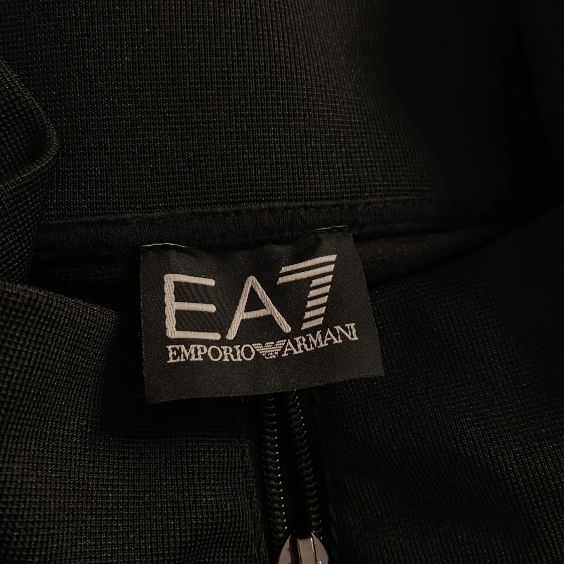 Svart jacka från Emporio Armani - 3