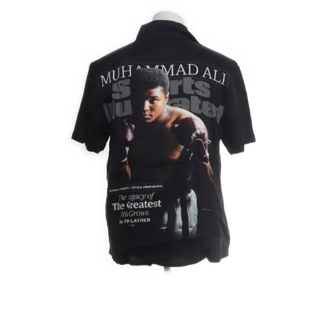 Svart kortärmad skjorta med Muhammad Ali-tryck - 1