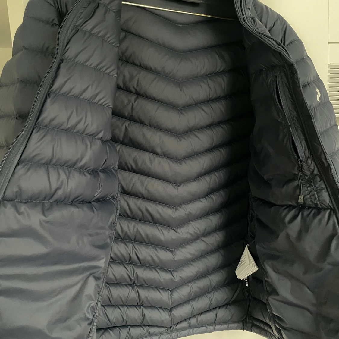 Peak Performance M dunjacka - äkta såklart. - 2