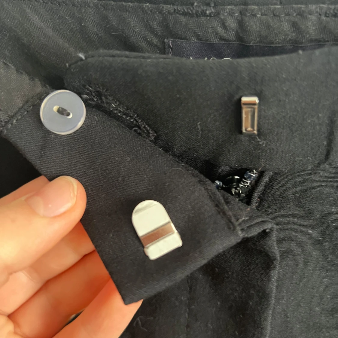 Svarta kostymbyxor från M&S Collection - 2