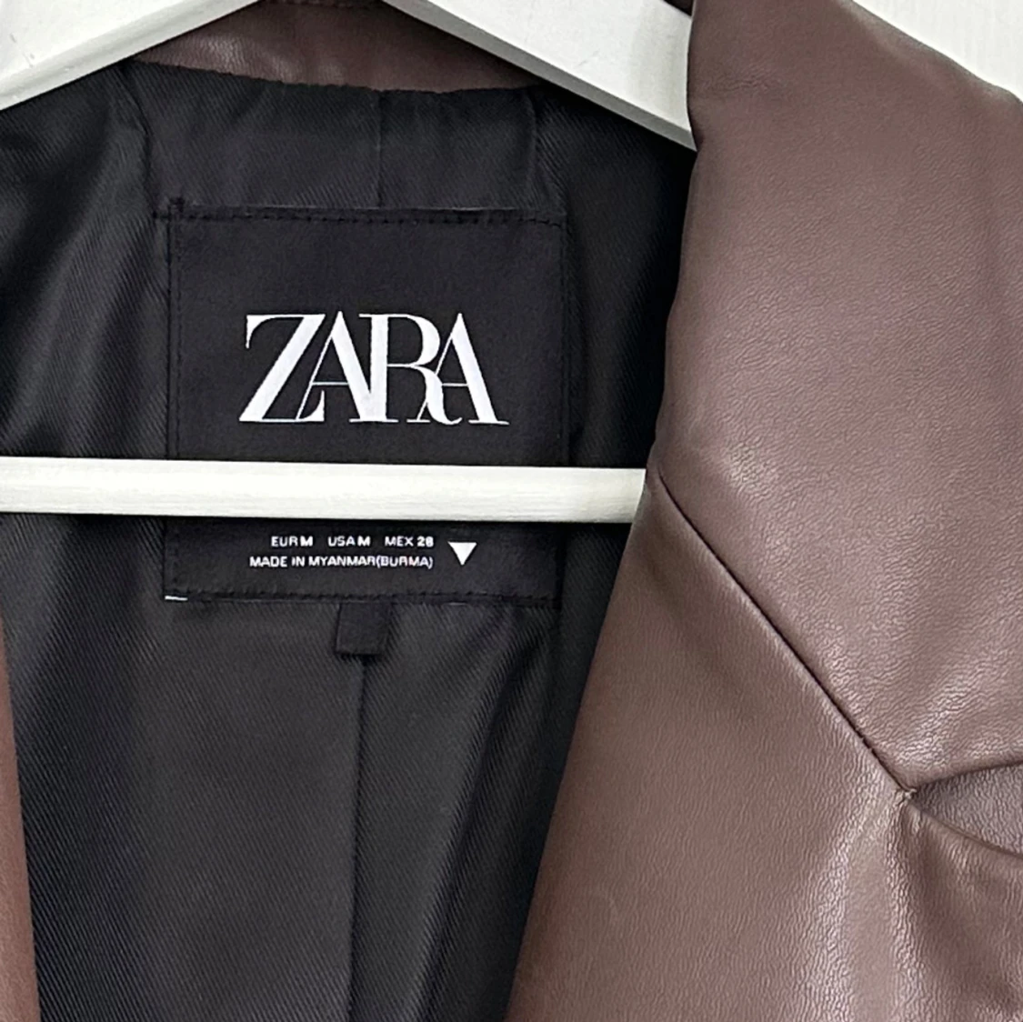 Brun kavaj från Zara skinn - 2