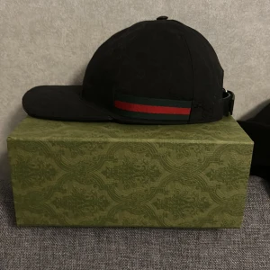 Gucci keps  - Gucci keps, helt ny och fräsch, 2024 modell              