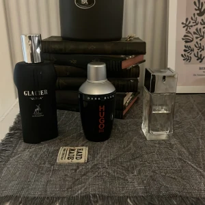 Tre parfymer - 300 för alla