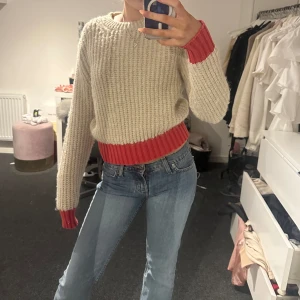 Stickad tröja - Snygg udda stickad tröja från Zara, jätte mjuk o skön