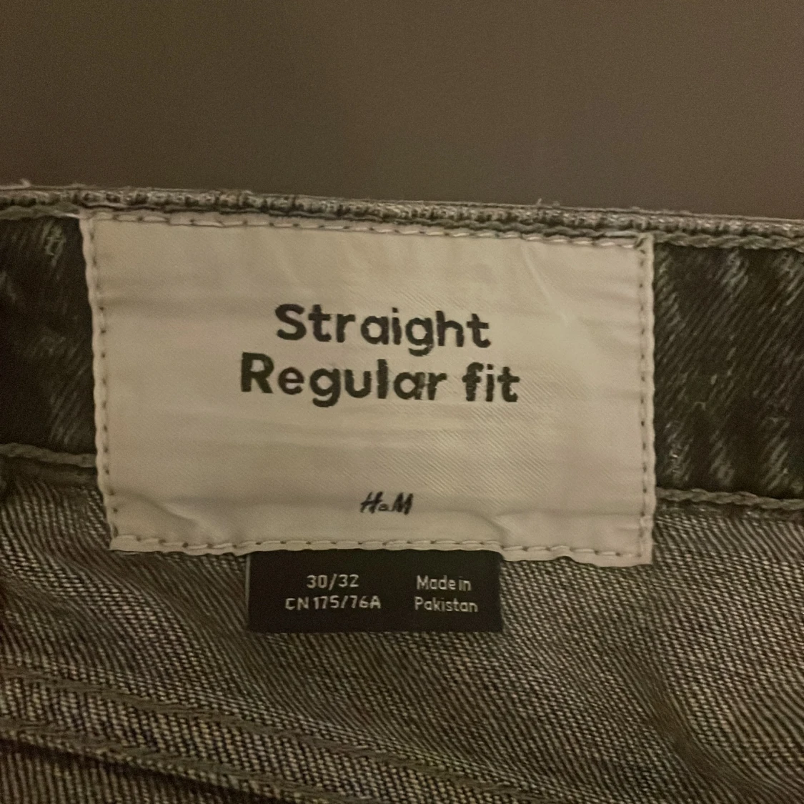 Mörk Gråa Jeans - 1