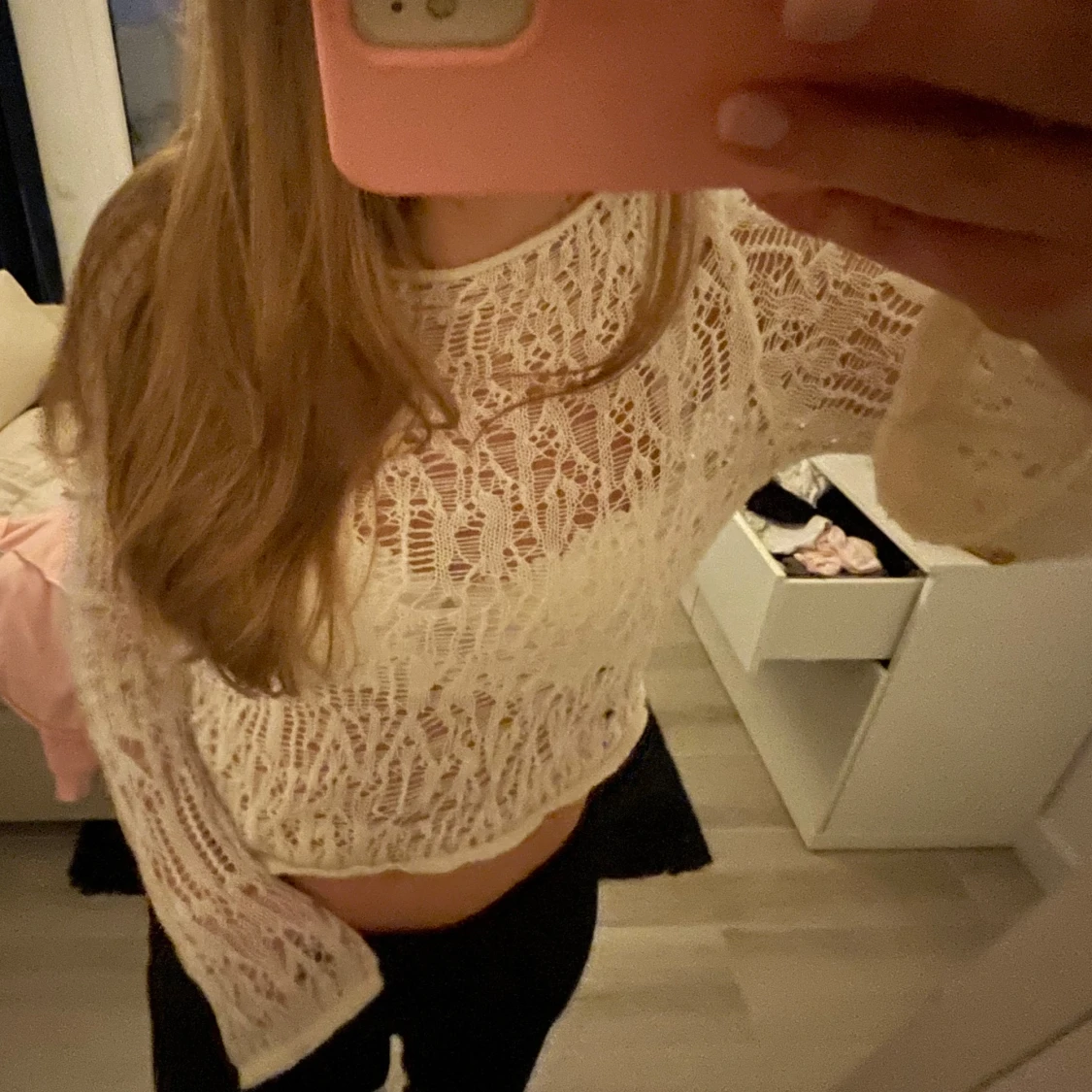 Kräm vit spetsmönstrad tröja - 2