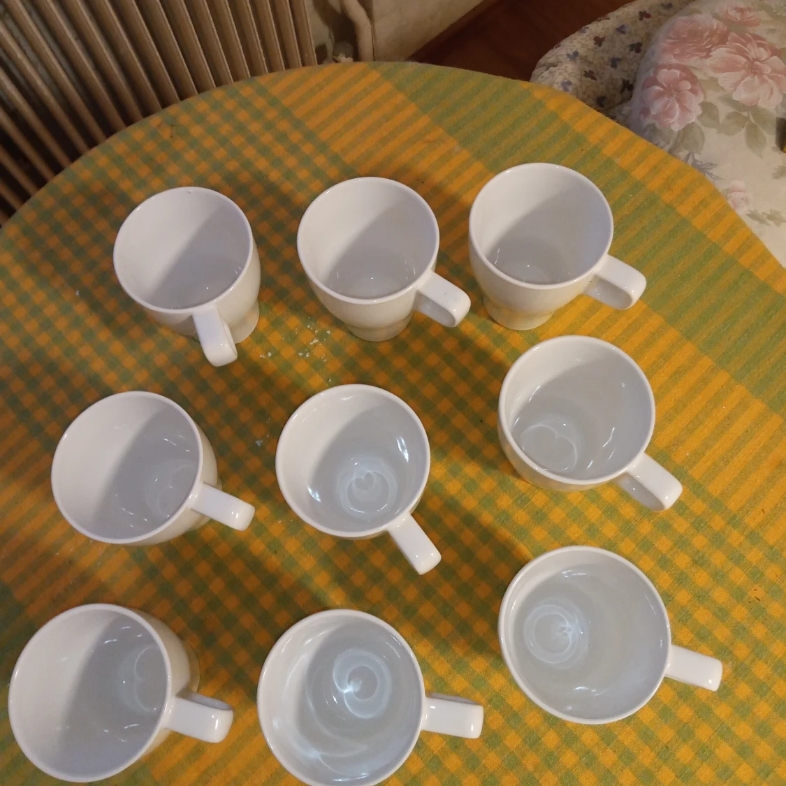 Vita kaffekoppar/ Tekoppar 10 cm stora. - 91