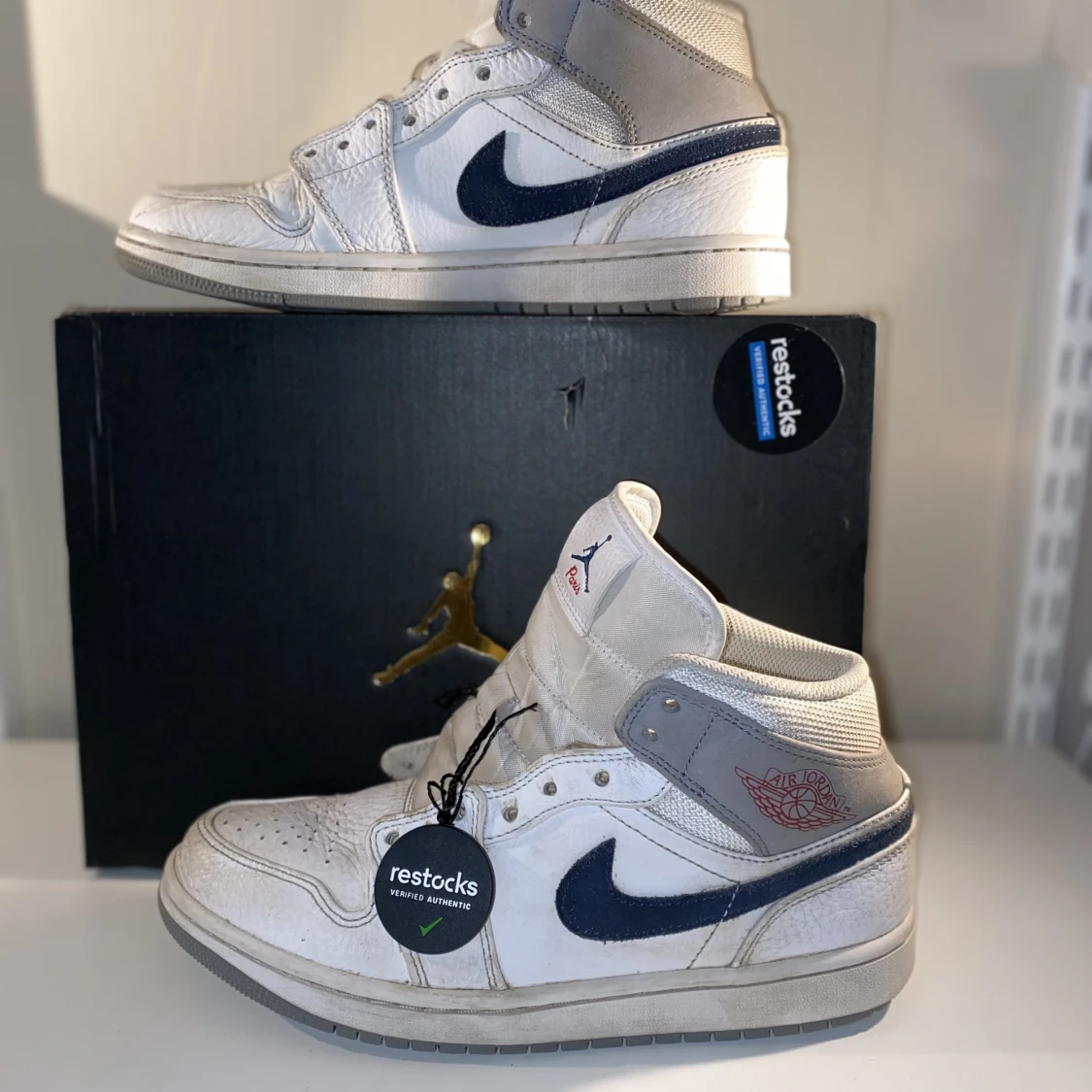 Jordan 1 mid Paris  - 90