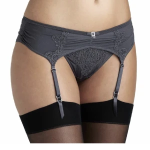 Grå strumpebandshållare rhinestones  - Grå strumpebandshållare från Triumph med rhinestones i storlek S, använd en gång köpt för 399kr