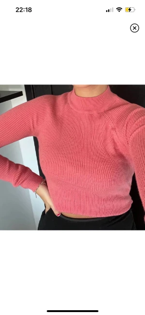 Rosa - Rosa stickad topp💗