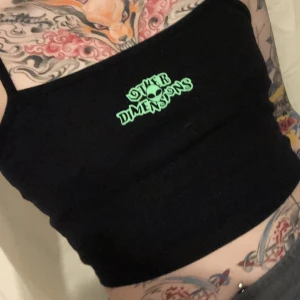 Kort linne - Sött linne aldrig använt justerbar band