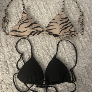 Bikini överdelar  - Två jätte fina bikini överdelar från shein. Dom är i stl L men är väldigt små i storleken. Köp bege två för 150 eller en för 100!!🤗