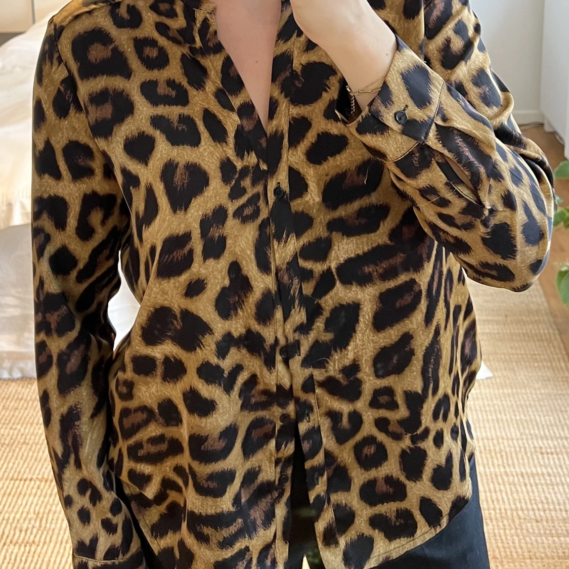 Leopardmönstrad blus 