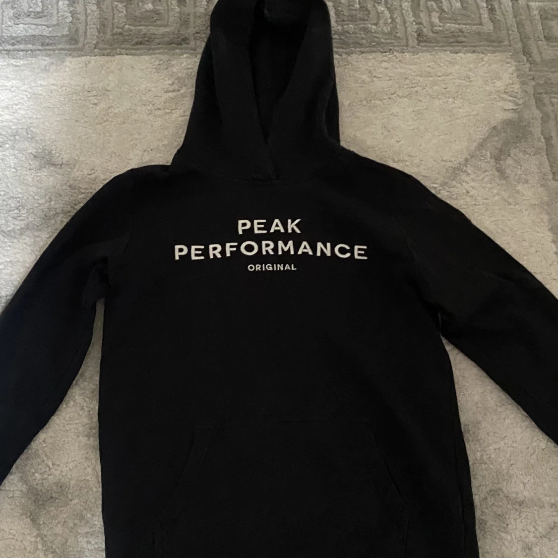 Peak performance hoodie 
