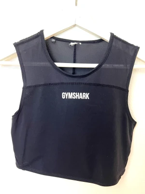 Gymshark tränings linne  - Storlek small 