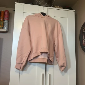 Hoddie  - Rosa Hoddie Lager 157 Strl.M
