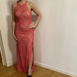 Långklänning  - Storlek 5/6, passar 34/36