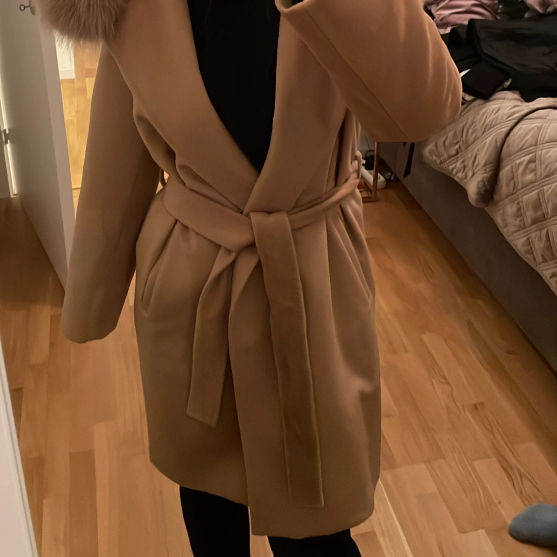 Hollies kappa med äkta päls  - 90