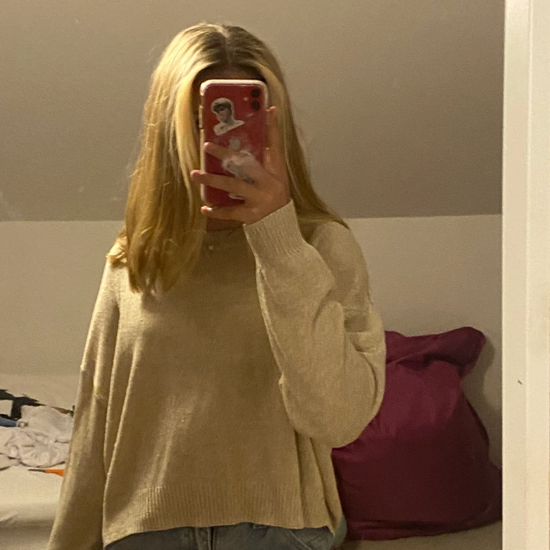 Beige stickad tröja  - 90