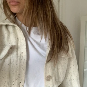 Overshirt - Höst/vår jacka som är ny aldrig använd💫