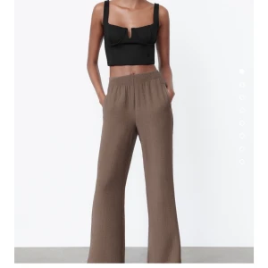 Zara byxor - Helt oanvända, jättefina och sköna Kan skickas via post med