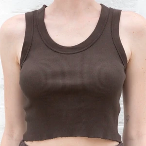 Brandy Melville topp nyskick  - Superfint brandy Melville linne som är helt oanvänt💗 köpte det när brandy först öppnade i Stockholm och har bara inte kommit till användning Och det är bara att skriva till mig privat vid frågor och om man vill att ja ska frakta💗