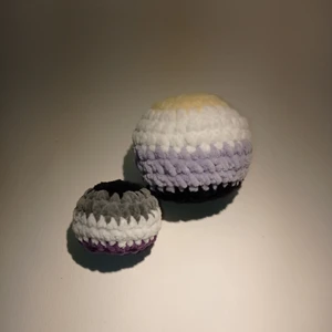 Pride plushes - Stor - 45:- Liten - 35:-  Jag kan göra många olika pride flaggor, inte bara de som visas på bilderna! Fri frakt!!