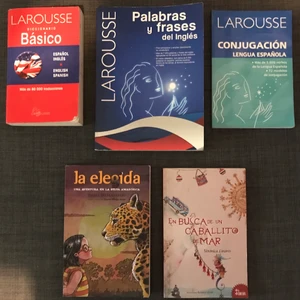 Nya spanskaböcker - Grammatikbok Ungdomsböcker Lexikon 50kr styck eller 175kr för alla. Kan mötas i Gottsunda. Frakt är inte möjligt.