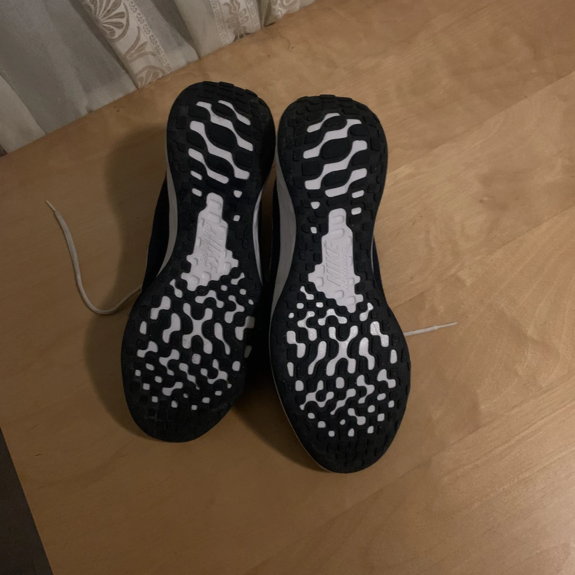 Nike skor inomhus/utomhus stl47,5 - 91