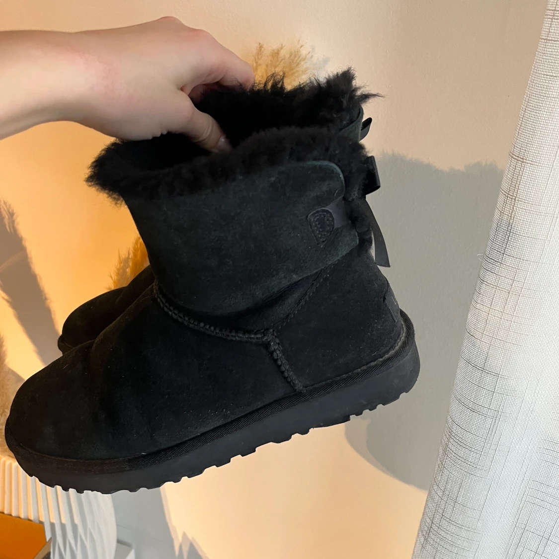 Uggs med rosett  - 91