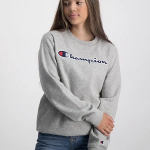 Champion Tröja - En grå Champion Tröja! Mjuk och bekväm! 