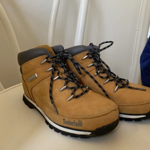 Timberlands - Väldigt sparsamt använda vinterskor från timberland