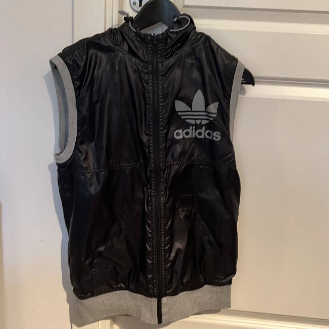 Adidas väst, doublefast