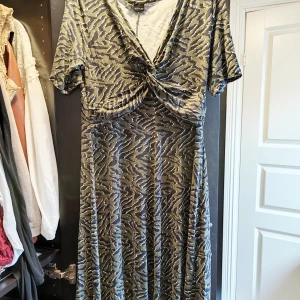 Klänning  - Är i bra skick 